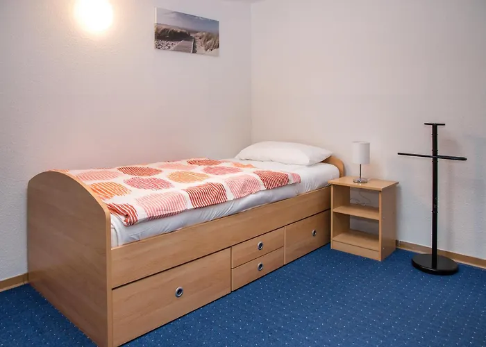 Ferien- & Monteur Maisonette Apartment In Magdeburg, H