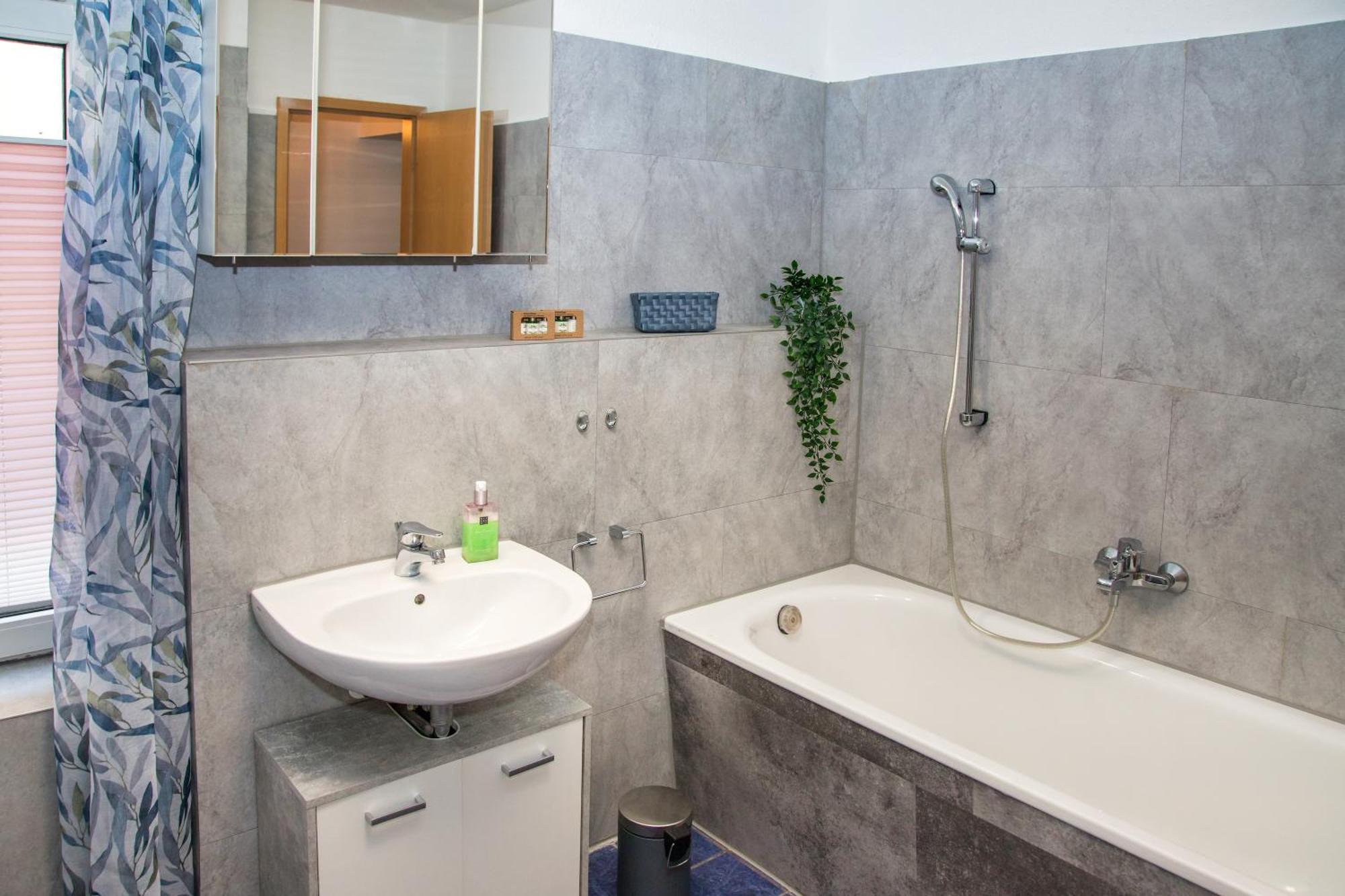 Ferien- & Monteur Maisonette In Magdeburg, H Apartment *